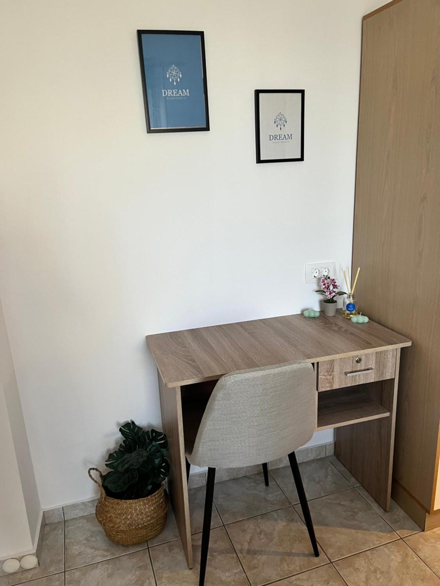 Dream Apartments Палиохора Екстериор снимка